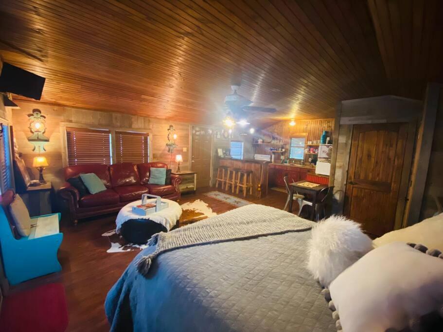 8Th St. Cowboy Haus I Biker Friendly I River 班德拉 外观 照片